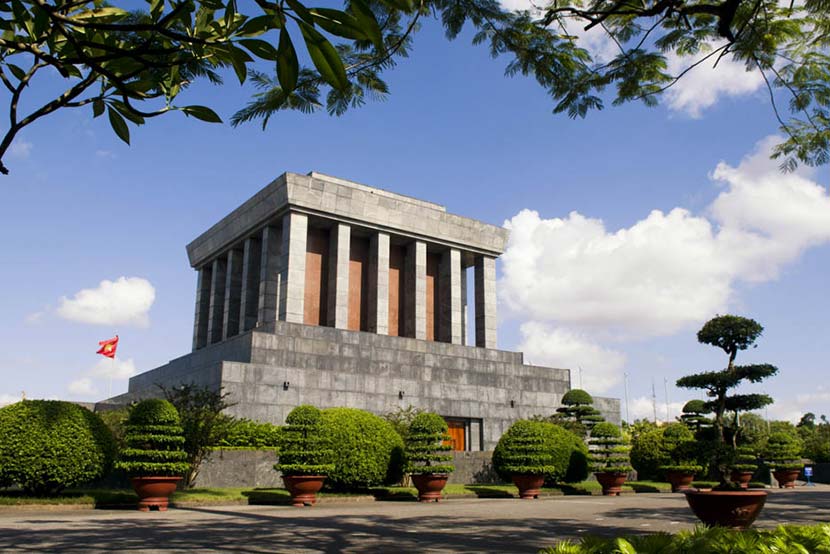 hochiminh-mausoleum-hanoi