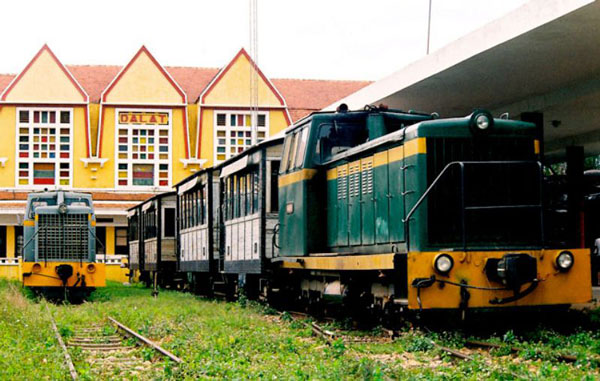 Crémaillère Railway Station