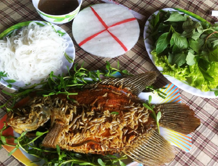Deep-fried Tai Tuong fish dish is served in Turtle Island
