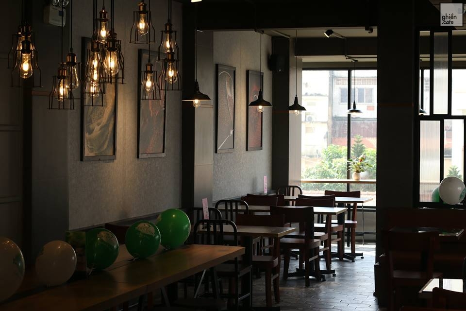 Phúc Long Coffee & Tea House