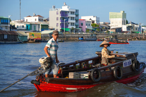 Cai Rang floating market